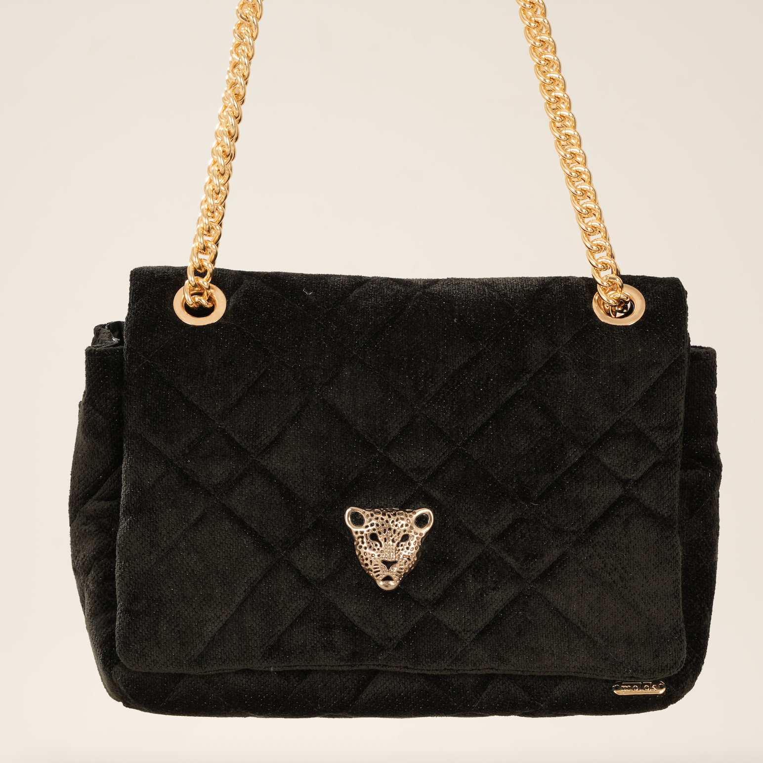 BLACK FLAP BAG