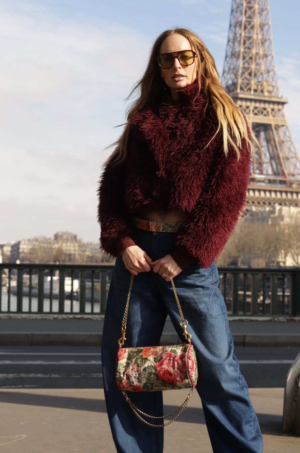 VÈLA BARREL BAG