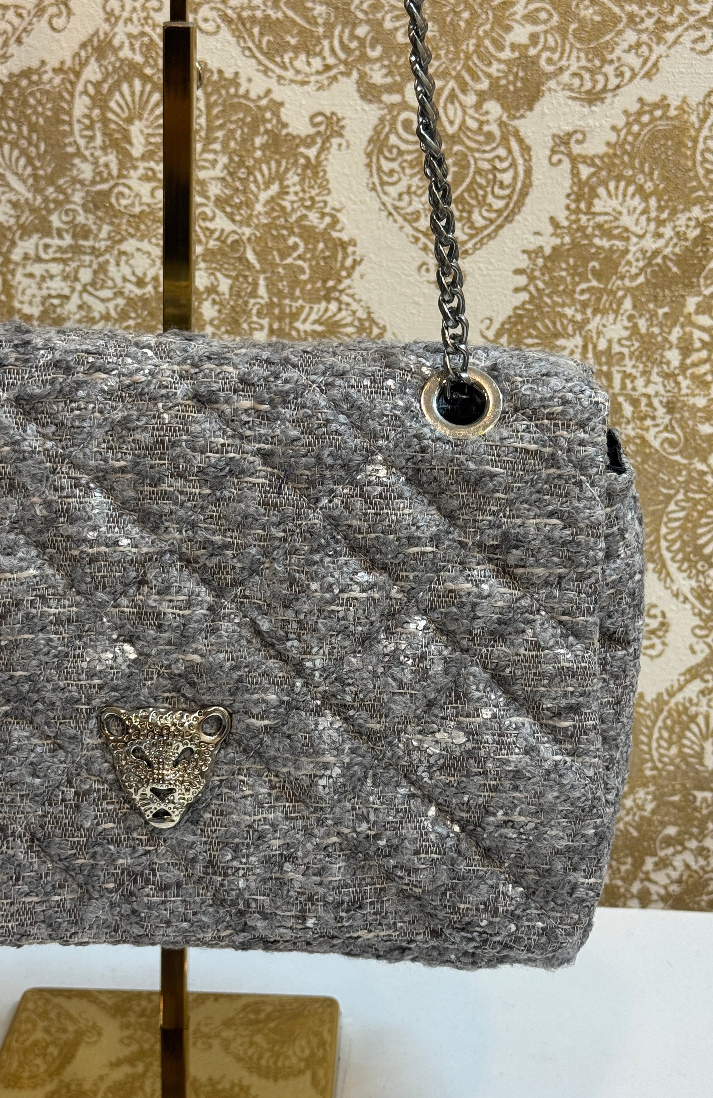 GRAY FLAP BAG