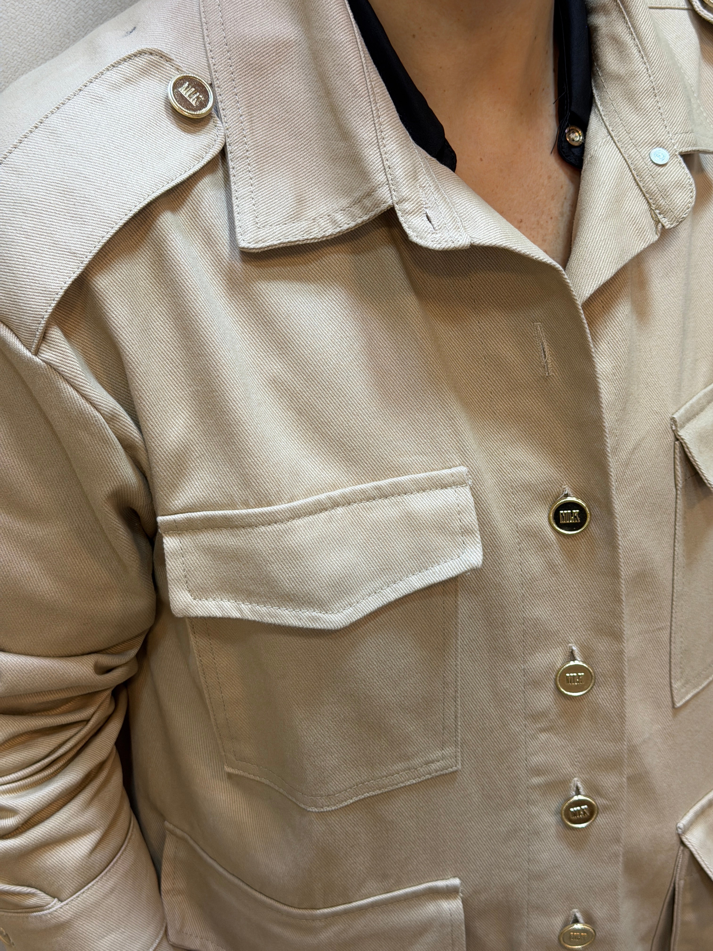 BASIC BEIGE JACKET