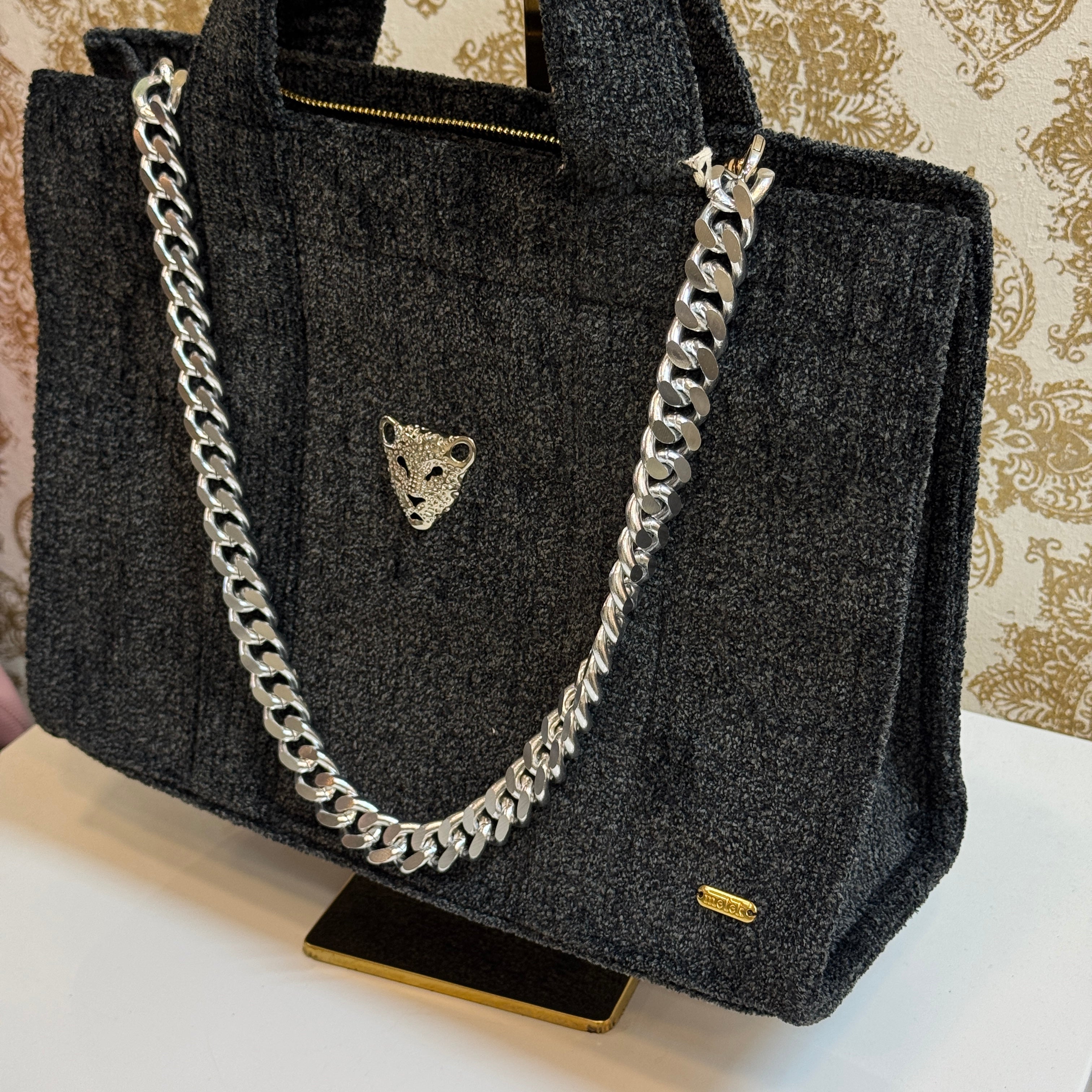 LIGHT TOTE BAG