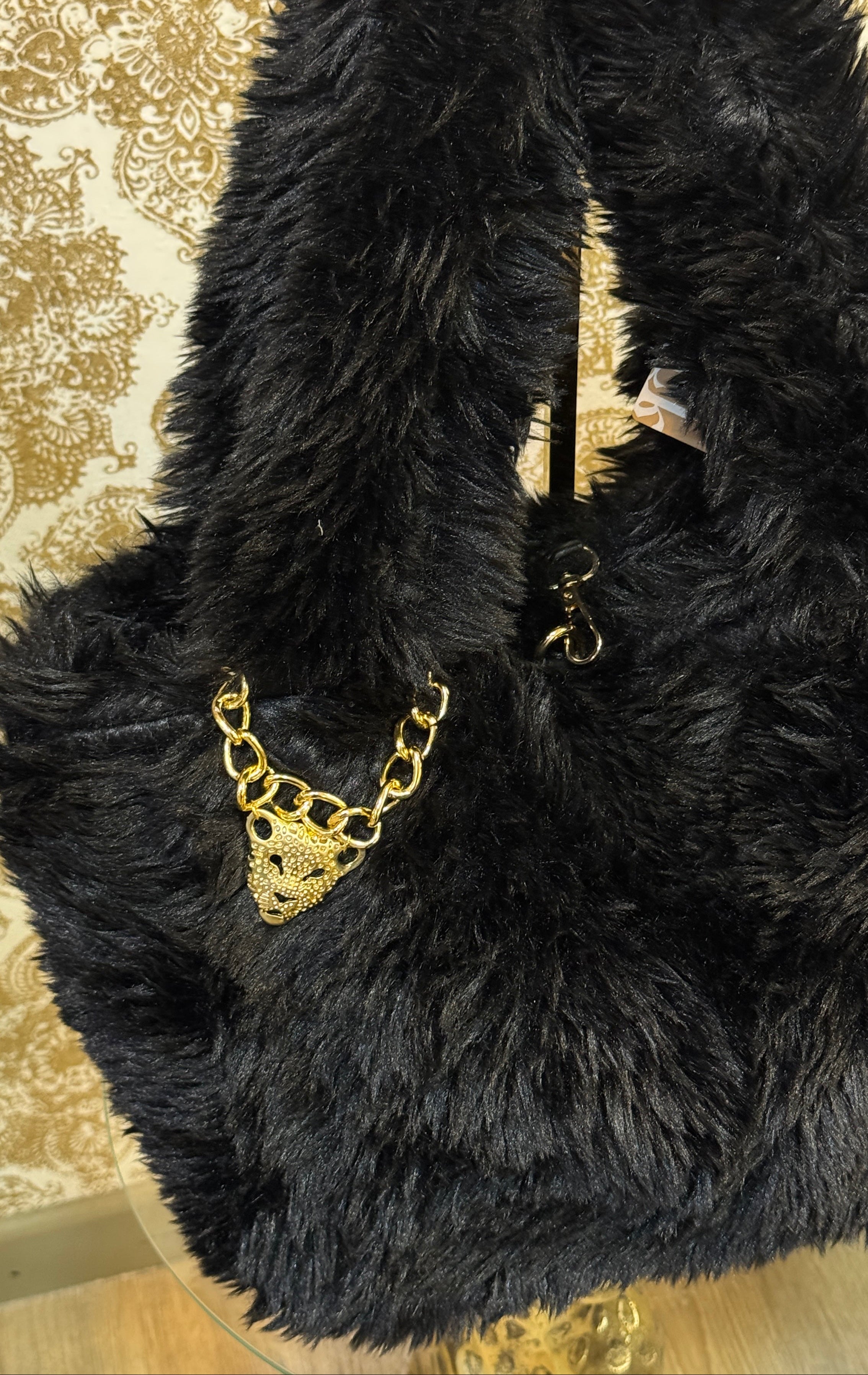 BLACK FURRY BAG
