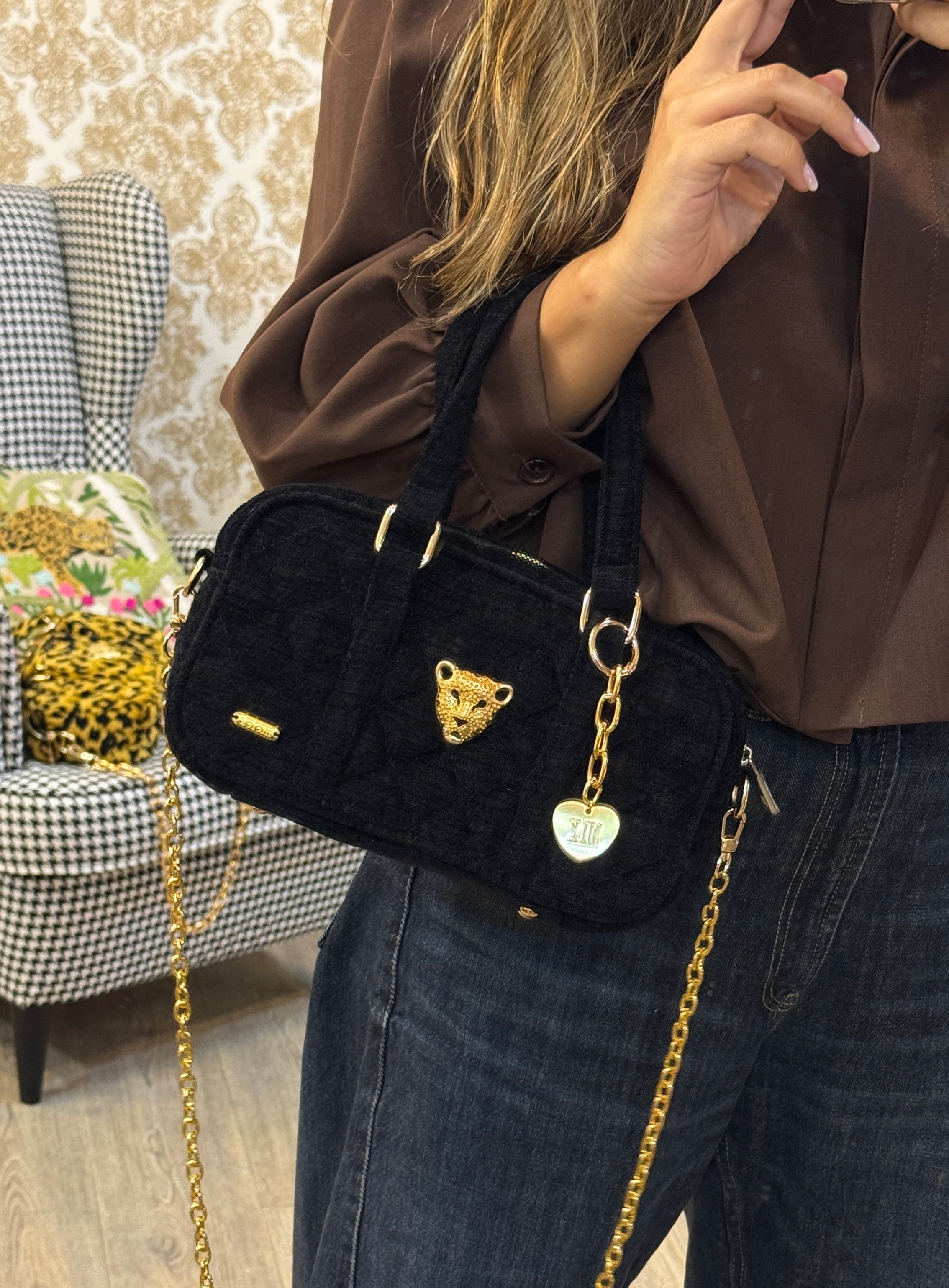 BLACK MINI CLASSIC BAG