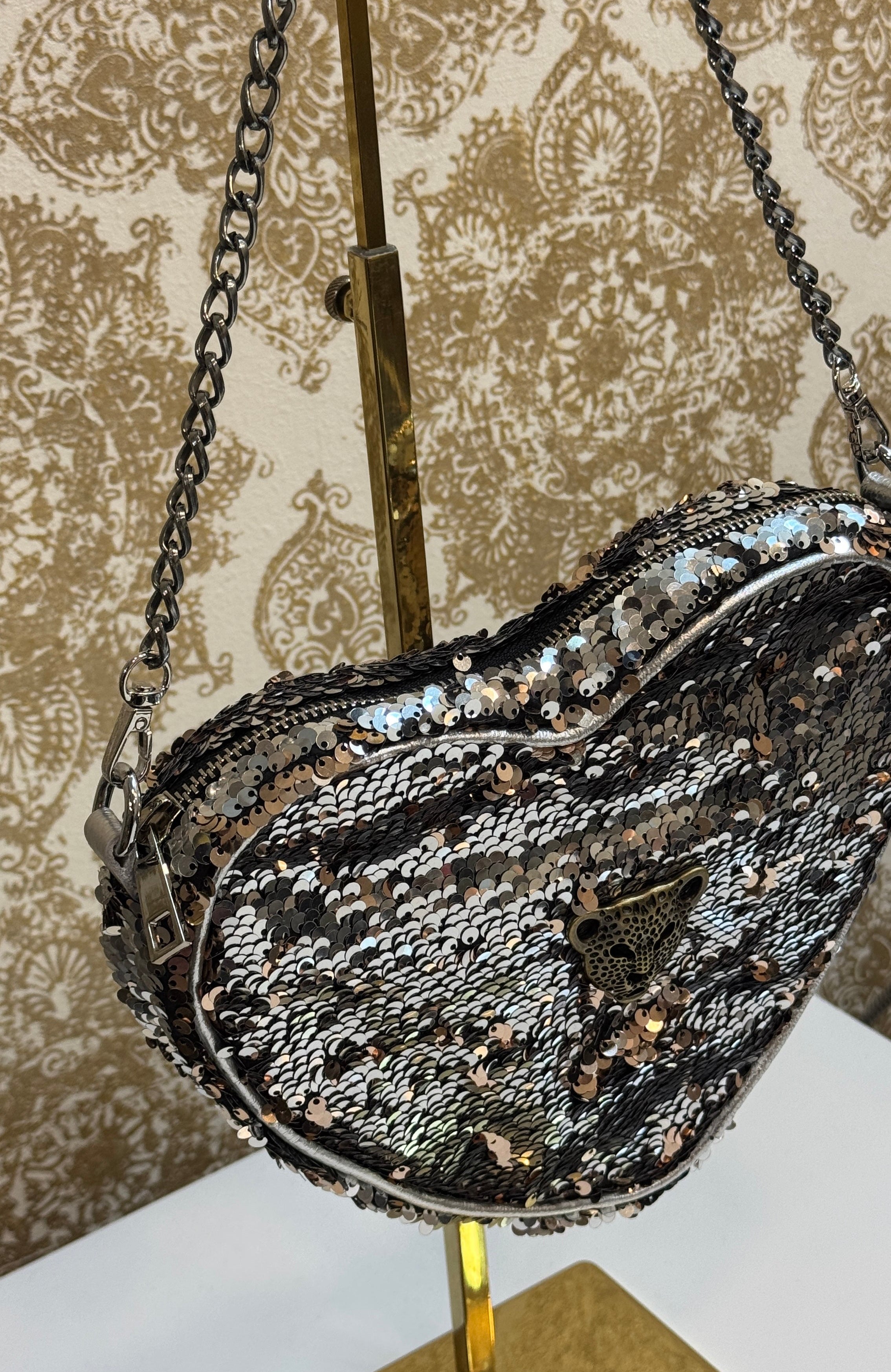 ICONIC HEART BAG