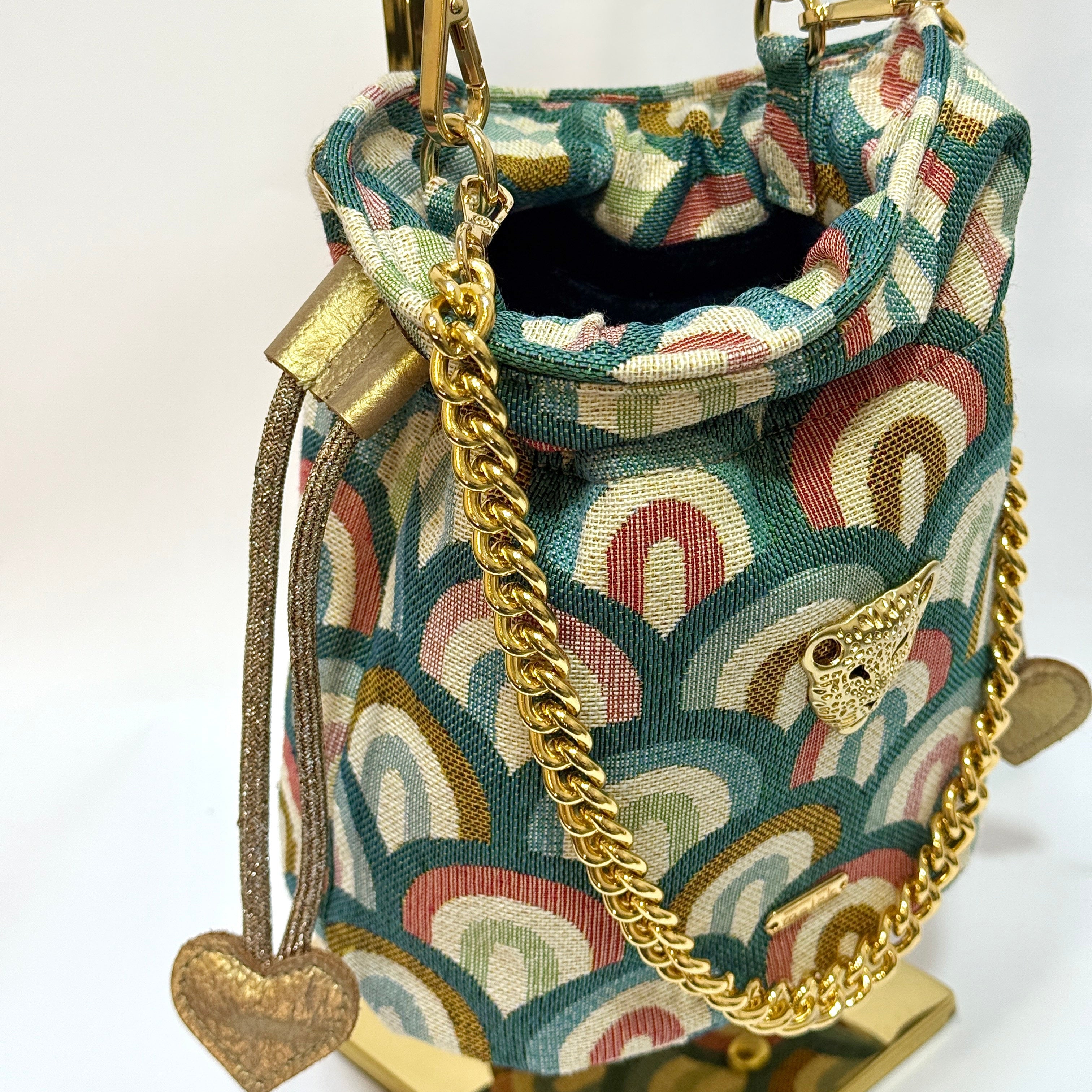 IRIS BUCKET BAG