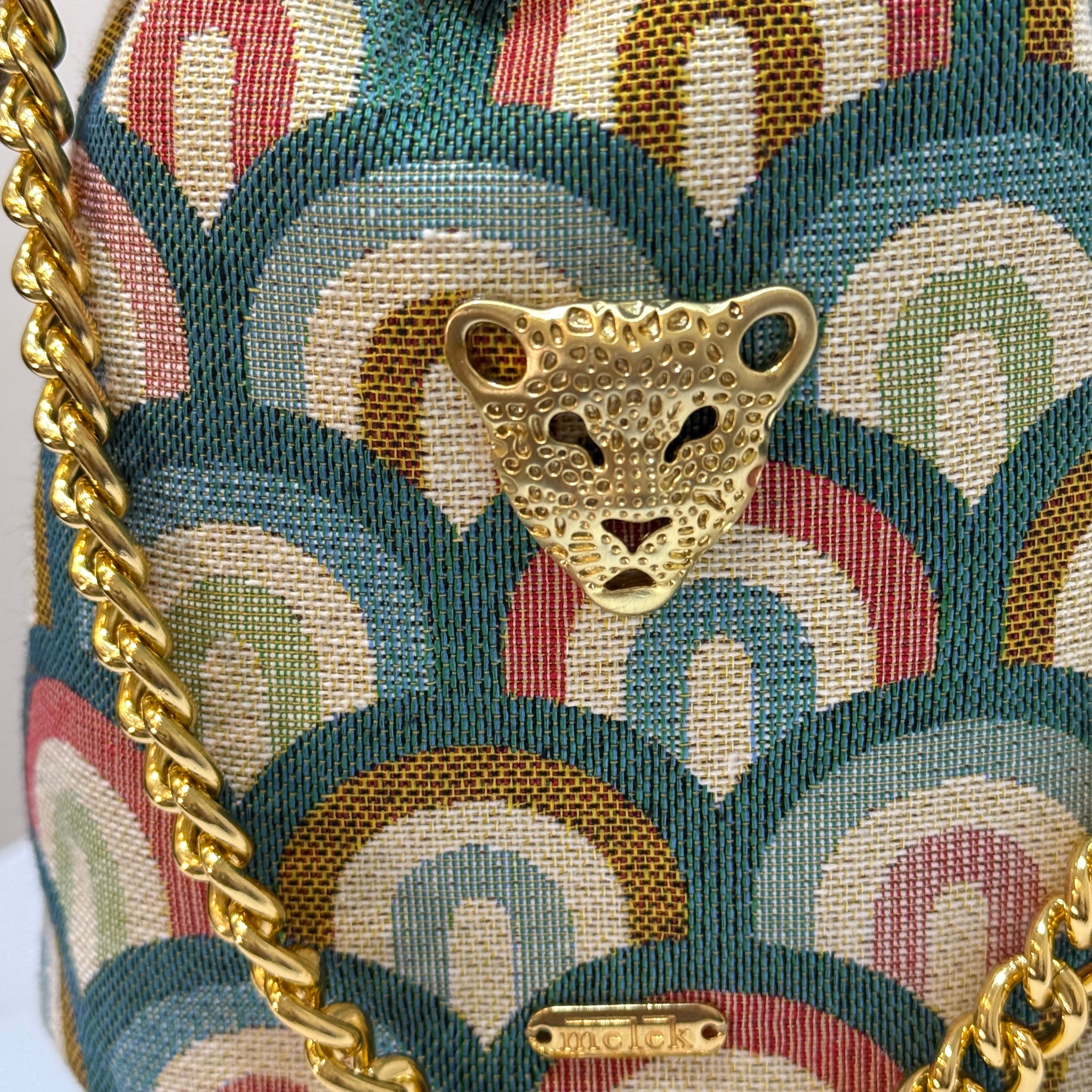 IRIS BUCKET BAG