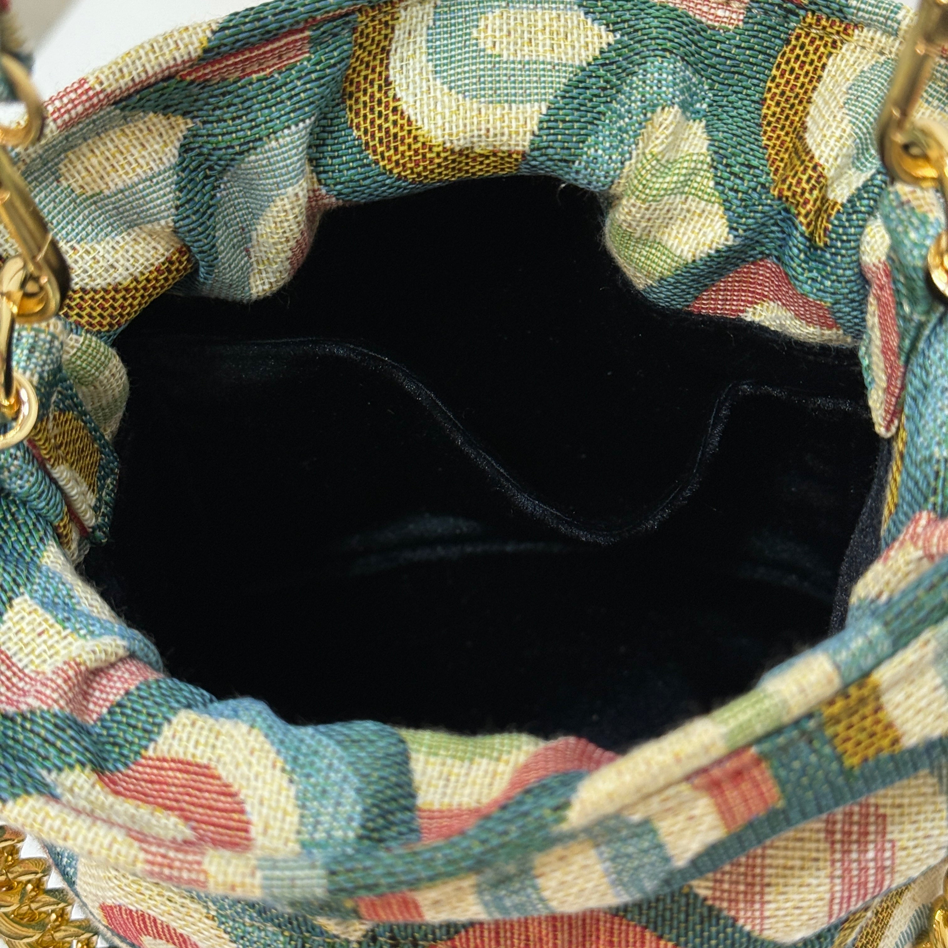 IRIS BUCKET BAG